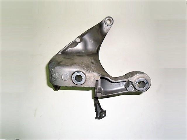 22316765333-01 STAFFA SUPPORTO MINI COOPER R50 R53 1.6 16v ANNO 2004