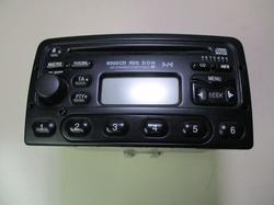 id_10128_AUTERN00009915_YS7F-18C815-AC_AUTORADIO_ORIGINALE_FORD_MONDEO_II_ANNO_2004_Q.01__1__.JPG
