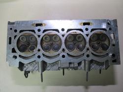 id_8465_9656249480_TESTA_TESTATA_DEL_CILINDRO_MOTORE_PEUGEOT_207_1.4_16V_BENZINA_ET3_ANNO_2006_KFU_Q.01__6__.JPG